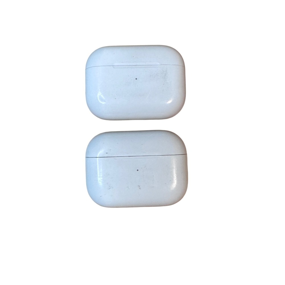 Lot of 2 Apple AirPods Pro 1st Gen Wireless Charging Cases A2190 OEM PARTS ONLY